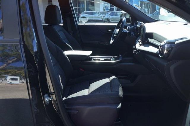 used 2025 Chevrolet Equinox car, priced at $24,990