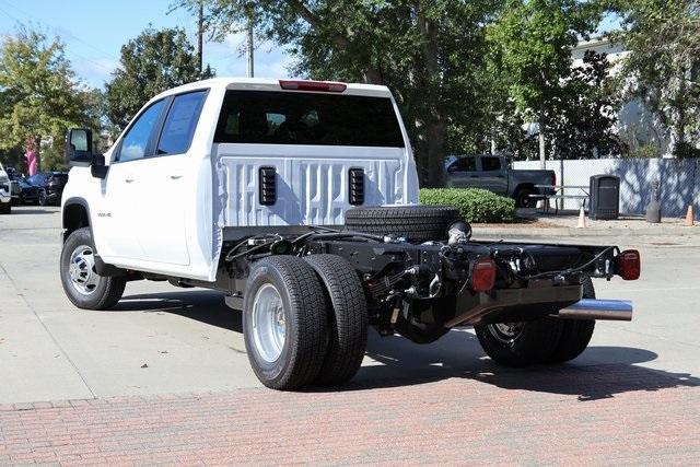 new 2025 Chevrolet Silverado 3500 car, priced at $63,873