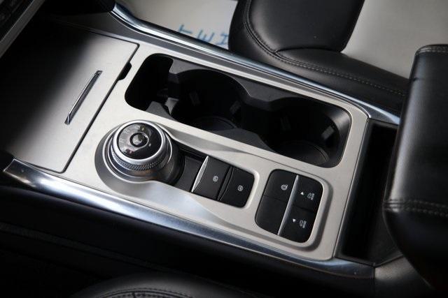 used 2022 Ford Explorer car, priced at $27,470