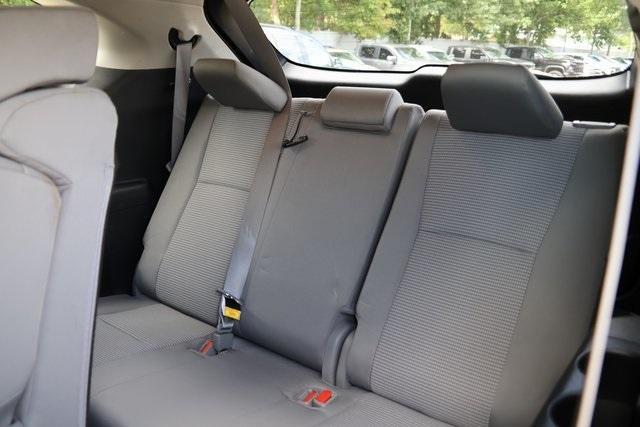used 2021 Toyota Highlander car, priced at $28,000
