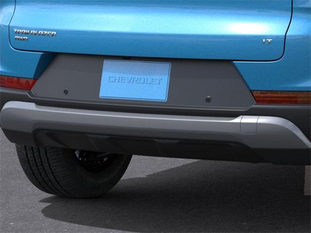 new 2025 Chevrolet TrailBlazer car, priced at $24,425