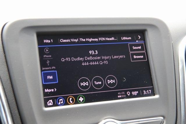 used 2022 Chevrolet Equinox car, priced at $21,444