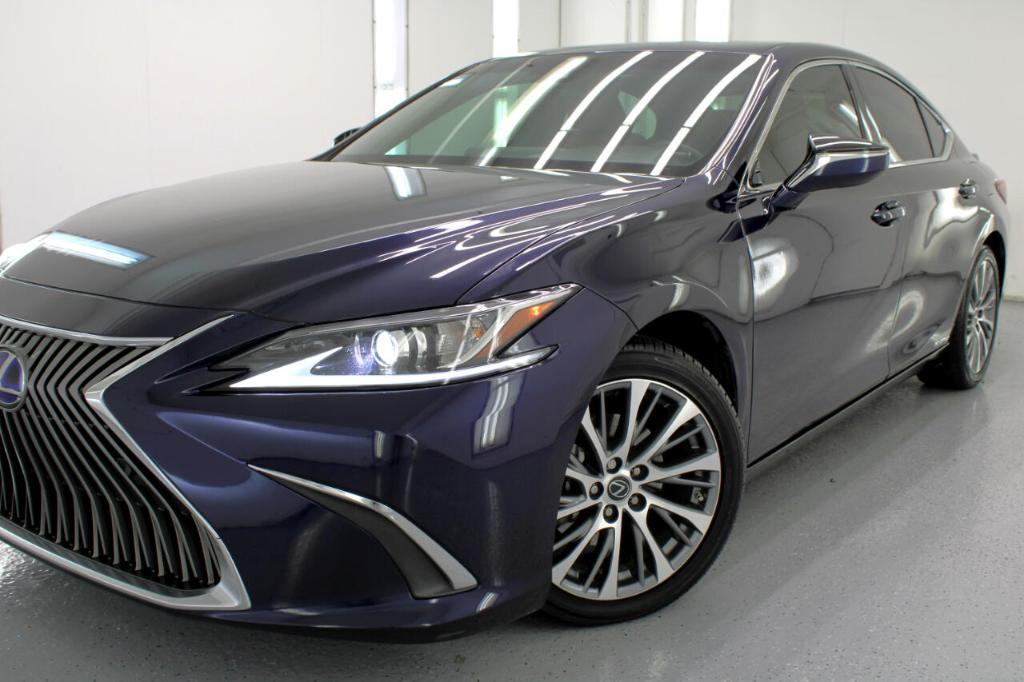 used 2021 Lexus ES 300h car, priced at $30,995