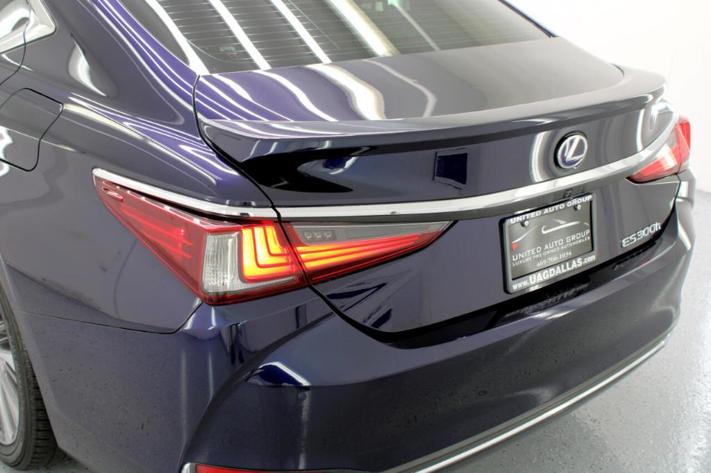 used 2021 Lexus ES 300h car, priced at $30,995