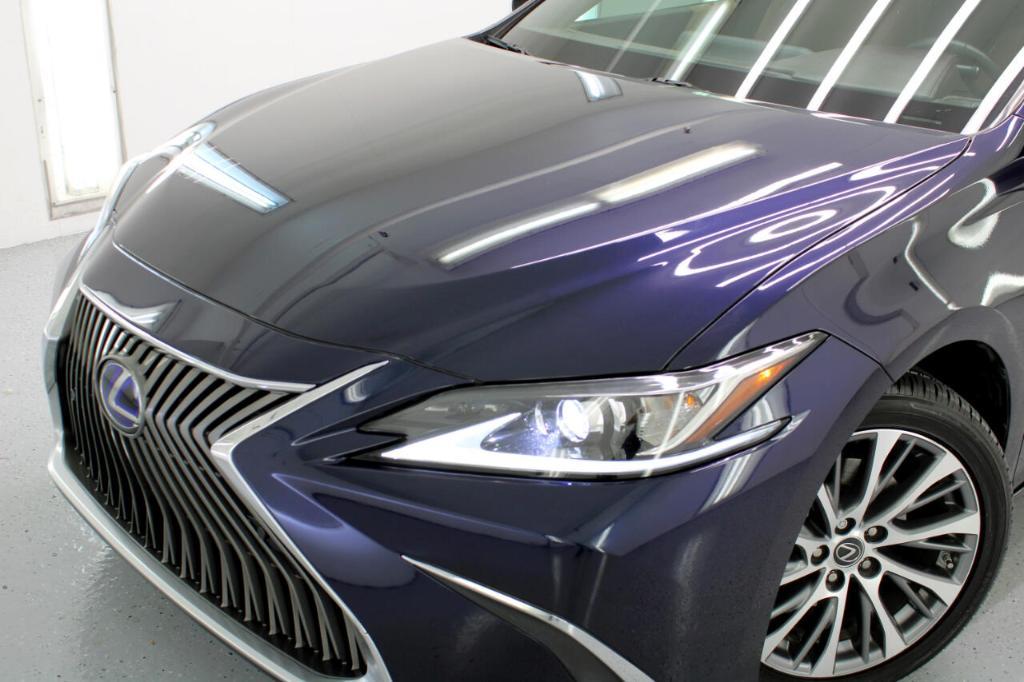 used 2021 Lexus ES 300h car, priced at $30,995