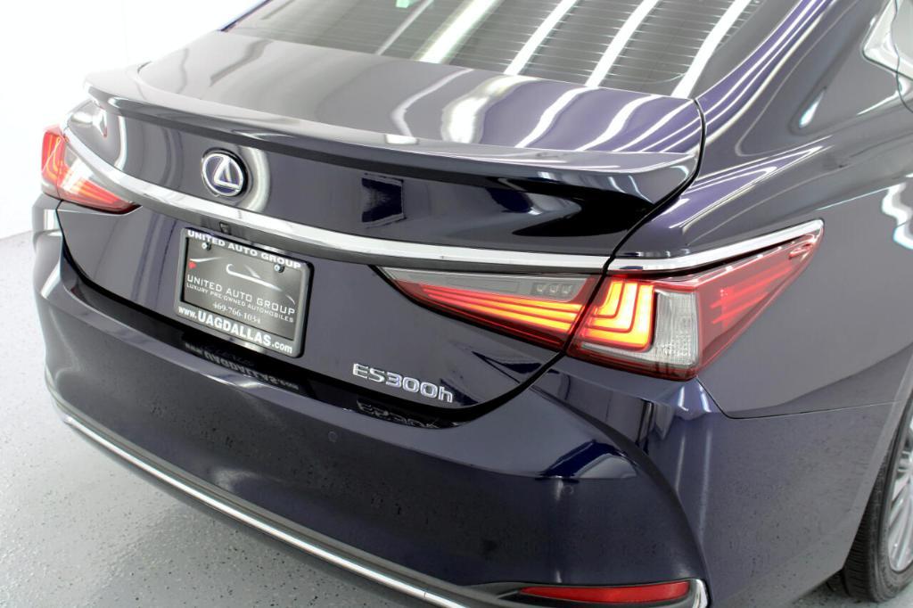 used 2021 Lexus ES 300h car, priced at $30,995