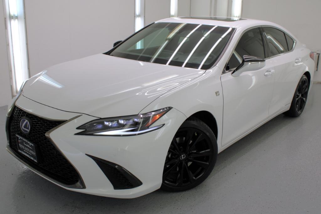 used 2022 Lexus ES 300h car, priced at $38,995