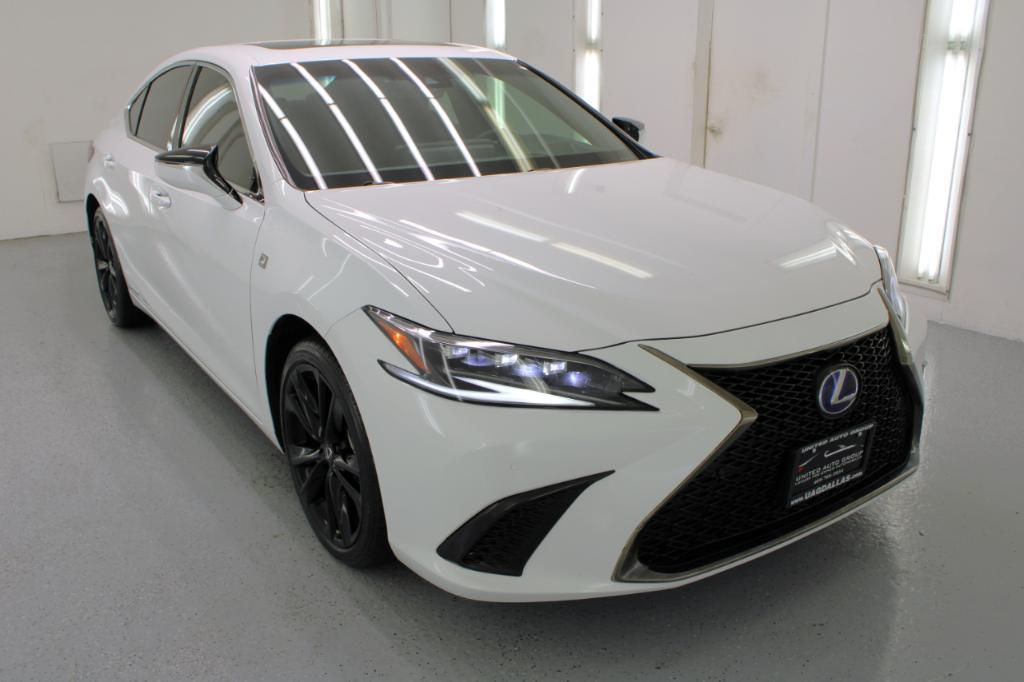 used 2022 Lexus ES 300h car, priced at $38,995