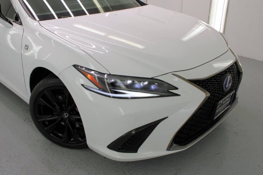 used 2022 Lexus ES 300h car, priced at $38,995