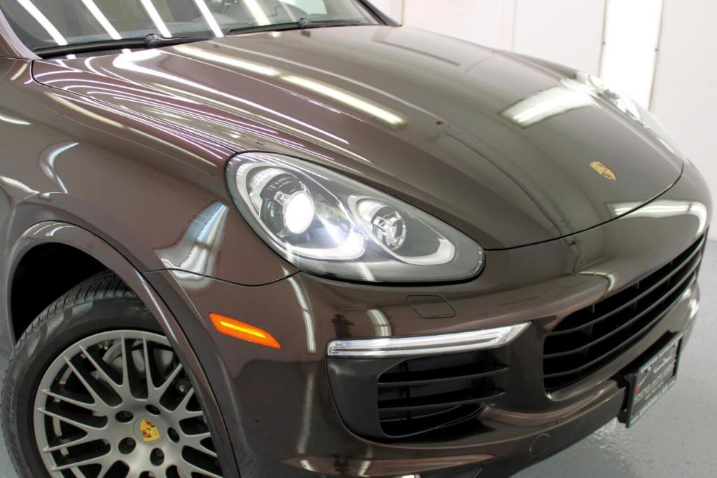 used 2018 Porsche Cayenne car, priced at $29,995