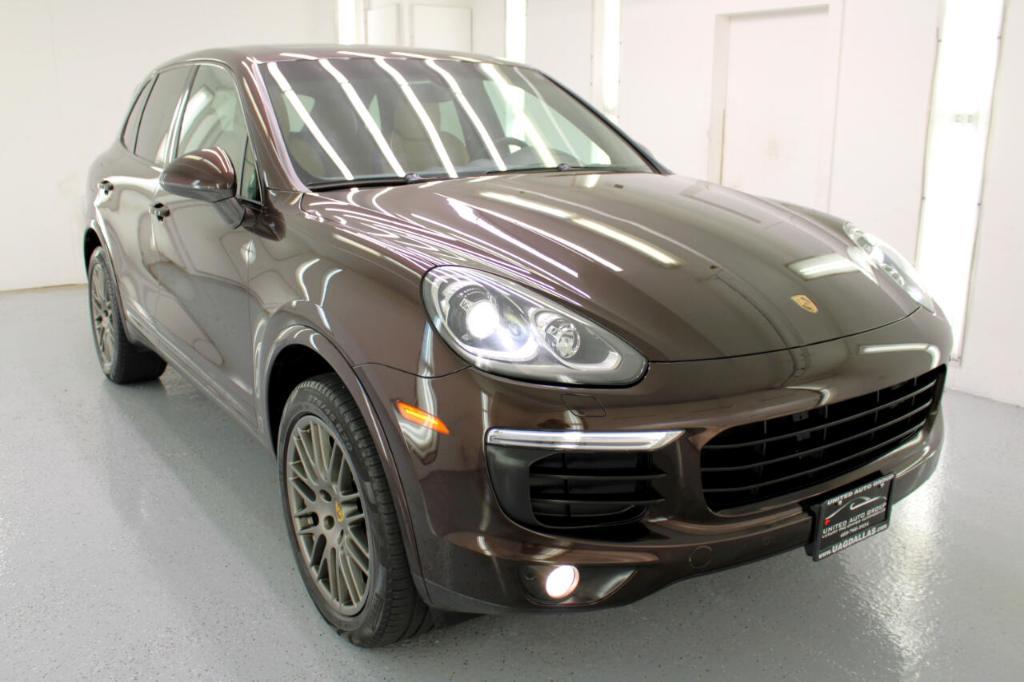 used 2018 Porsche Cayenne car, priced at $29,995