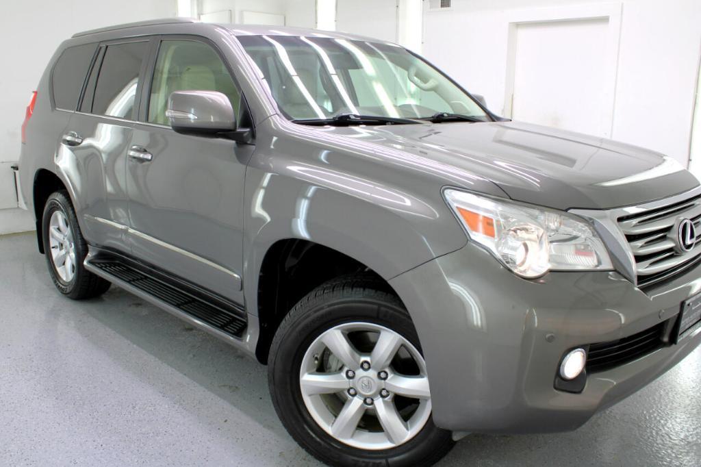 used 2013 Lexus GX 460 car, priced at $24,995