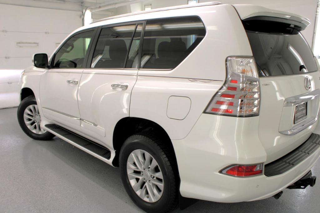 used 2016 Lexus GX 460 car, priced at $25,995