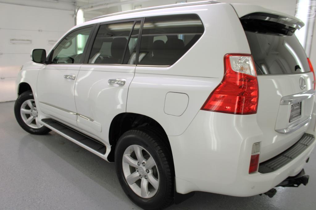 used 2013 Lexus GX 460 car, priced at $17,995