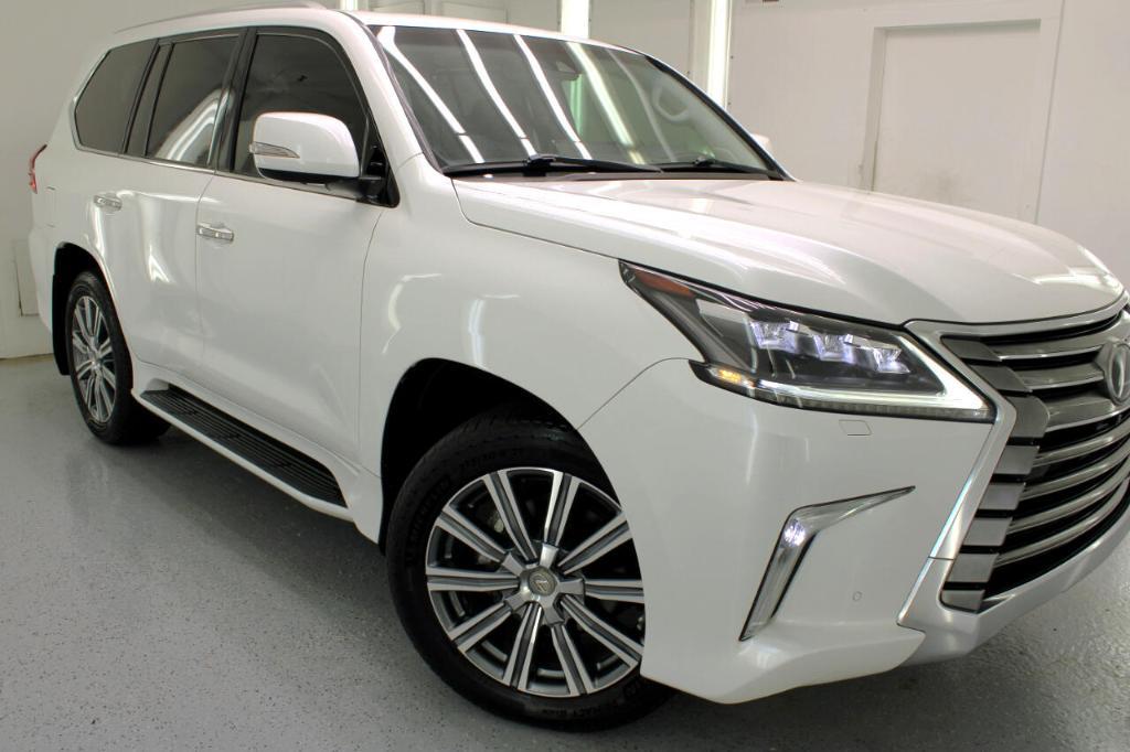 used 2016 Lexus LX 570 car, priced at $46,995
