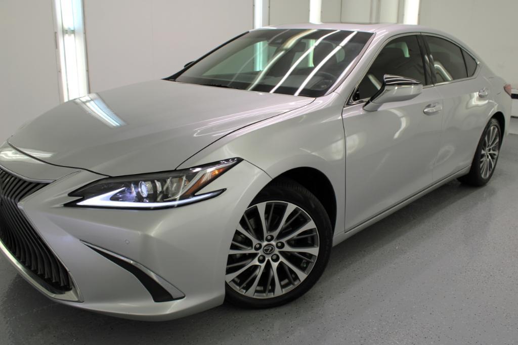 used 2021 Lexus ES 350 car, priced at $31,995