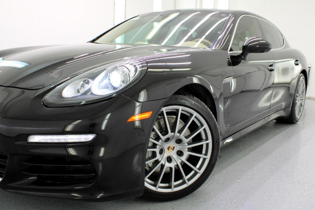 used 2014 Porsche Panamera car, priced at $25,995