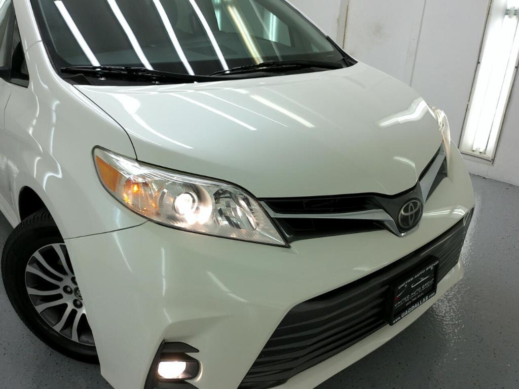 used 2018 Toyota Sienna car, priced at $23,995