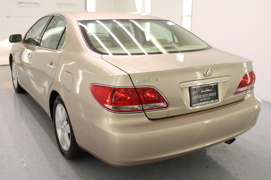 used 2005 Lexus ES 330 car, priced at $9,995