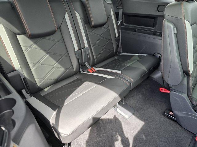 new 2025 Volkswagen Atlas car, priced at $48,457
