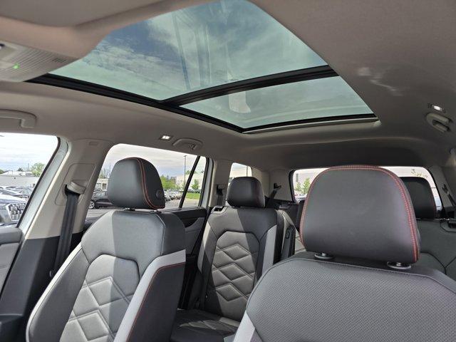 new 2025 Volkswagen Atlas car, priced at $48,457