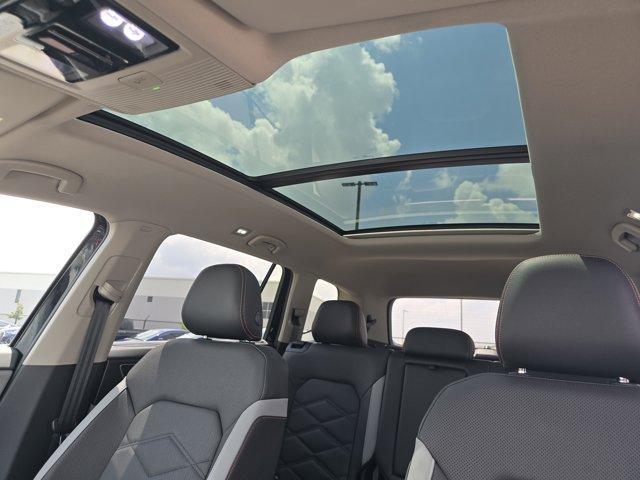 new 2025 Volkswagen Atlas car, priced at $47,541