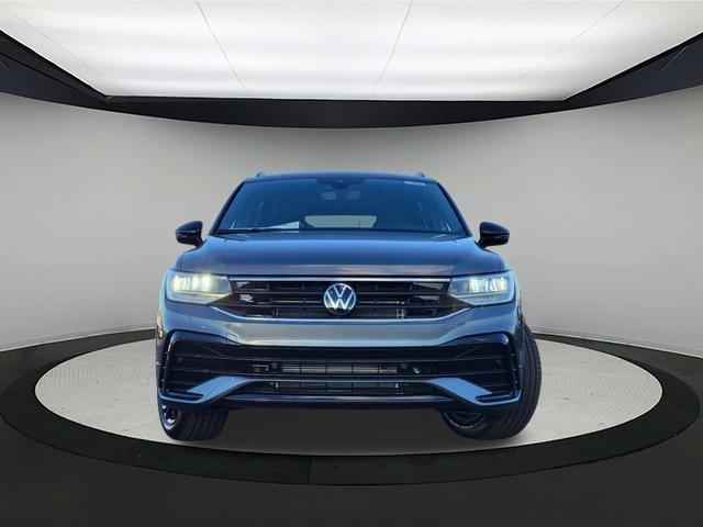 new 2024 Volkswagen Tiguan car, priced at $37,352