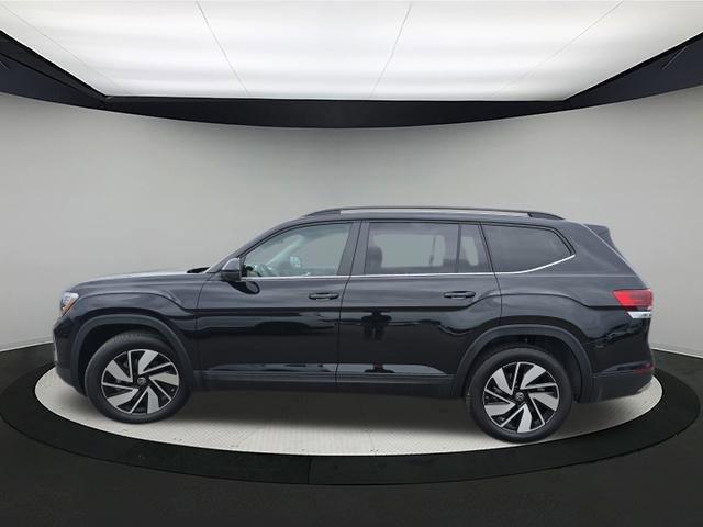 new 2025 Volkswagen Atlas car, priced at $44,916