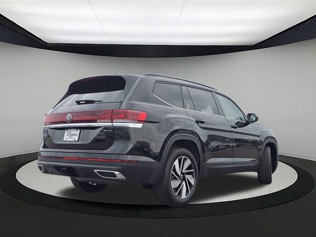 new 2025 Volkswagen Atlas car, priced at $44,916