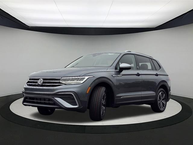 new 2024 Volkswagen Tiguan car, priced at $34,624