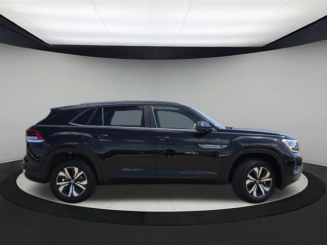 new 2026 Volkswagen Atlas Cross Sport car, priced at $40,898