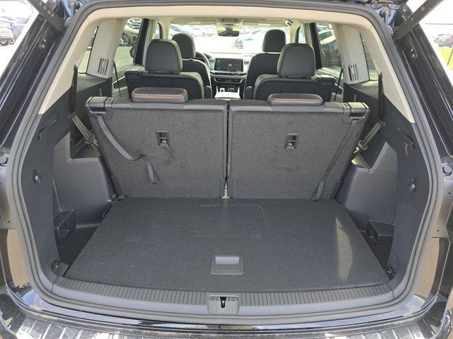 new 2025 Volkswagen Atlas car, priced at $48,352