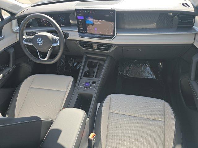 new 2025 Volkswagen Tiguan car, priced at $37,699