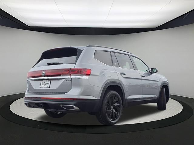 new 2025 Volkswagen Atlas car, priced at $45,753