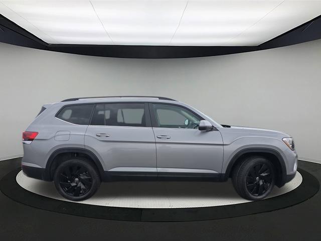 new 2025 Volkswagen Atlas car, priced at $45,753