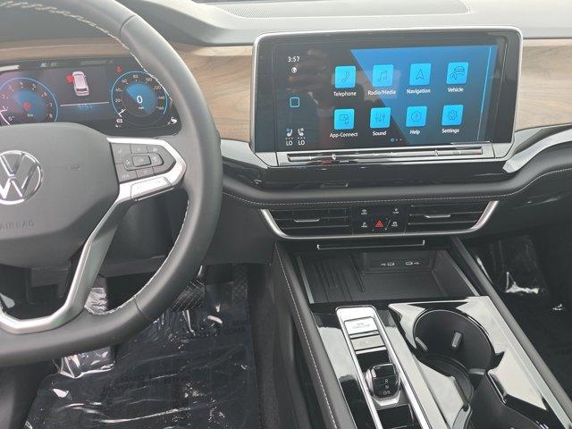 new 2025 Volkswagen Atlas car, priced at $45,753