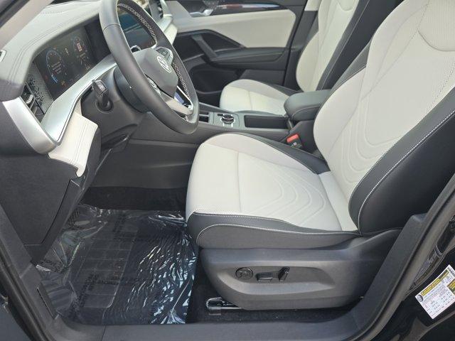new 2025 Volkswagen Tiguan car, priced at $36,572