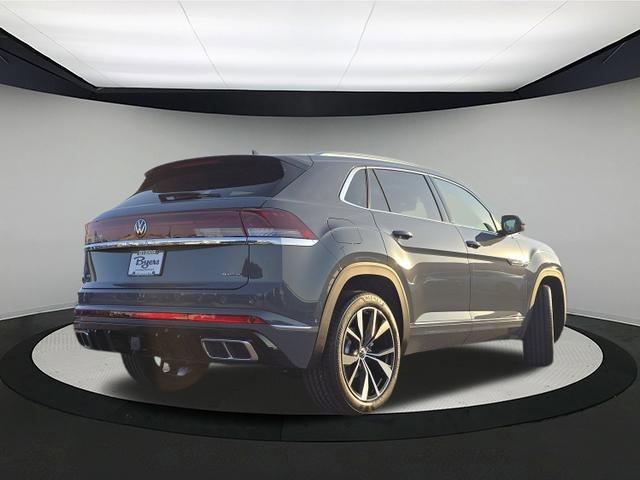 new 2026 Volkswagen Atlas Cross Sport car, priced at $54,652