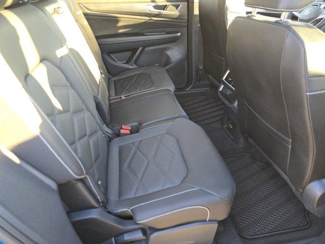 new 2025 Volkswagen Atlas Cross Sport car, priced at $40,835