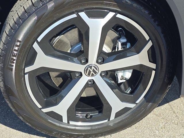 new 2025 Volkswagen Tiguan car, priced at $36,561