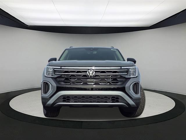 new 2025 Volkswagen Atlas car, priced at $49,399