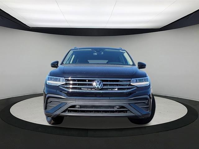 new 2024 Volkswagen Tiguan car, priced at $31,687