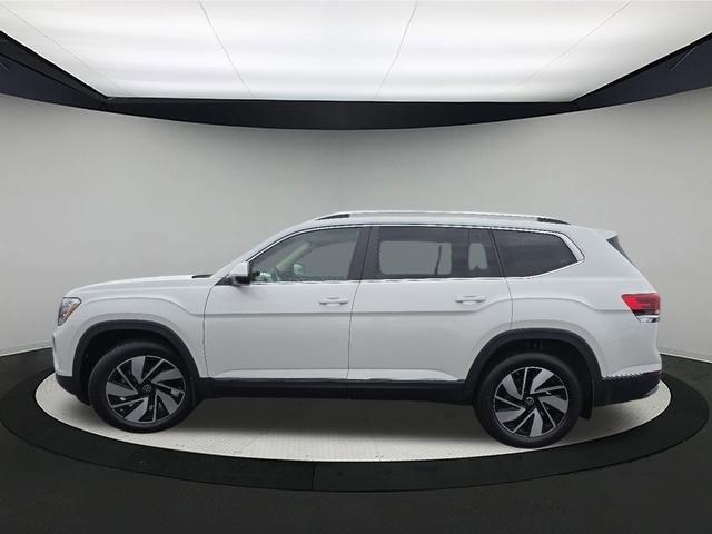 new 2025 Volkswagen Atlas car, priced at $49,784
