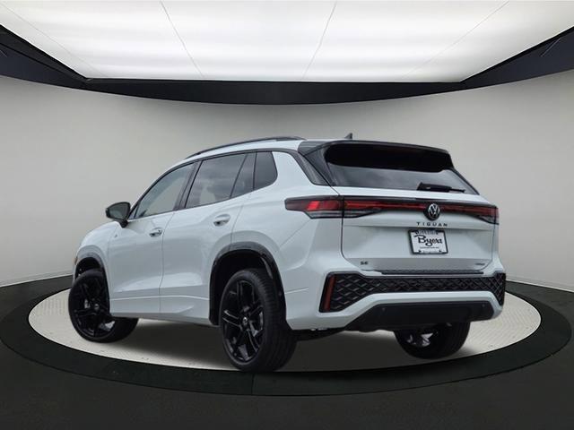 new 2025 Volkswagen Tiguan car, priced at $38,635