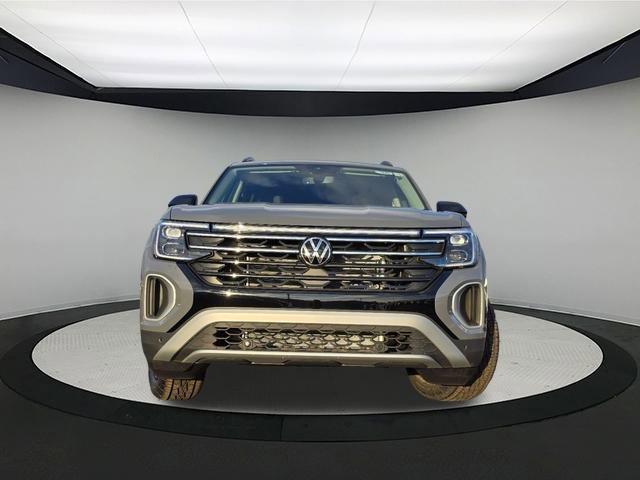 new 2025 Volkswagen Atlas car, priced at $49,069