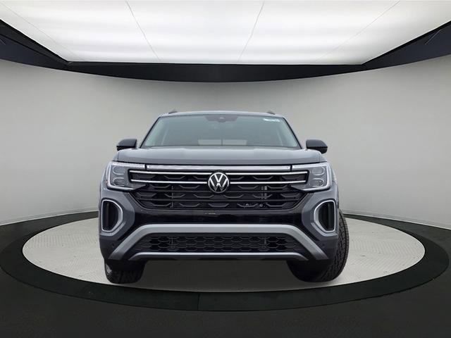 new 2025 Volkswagen Atlas car, priced at $48,296