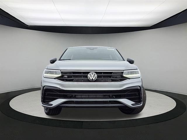 new 2024 Volkswagen Tiguan car, priced at $37,525