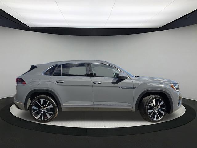 new 2026 Volkswagen Atlas Cross Sport car, priced at $54,685