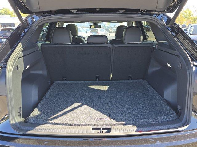 new 2026 Volkswagen Atlas Cross Sport car, priced at $54,248