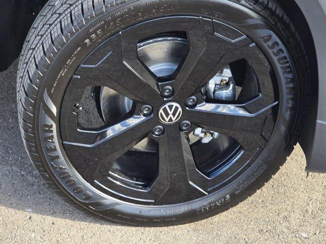 new 2025 Volkswagen Taos car, priced at $33,253